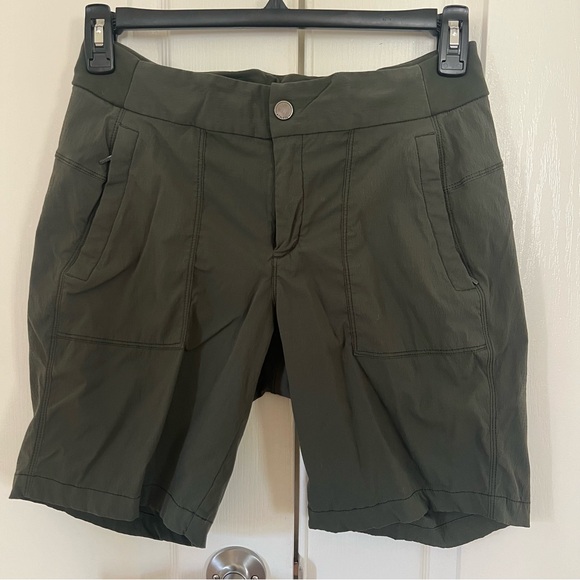 Athleta Olive Green Nylon Shorte - Picture 1 of 4